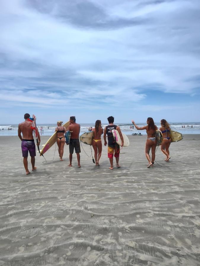 Hostel Ohanalu Surf House Itanhaém Eksteriør billede